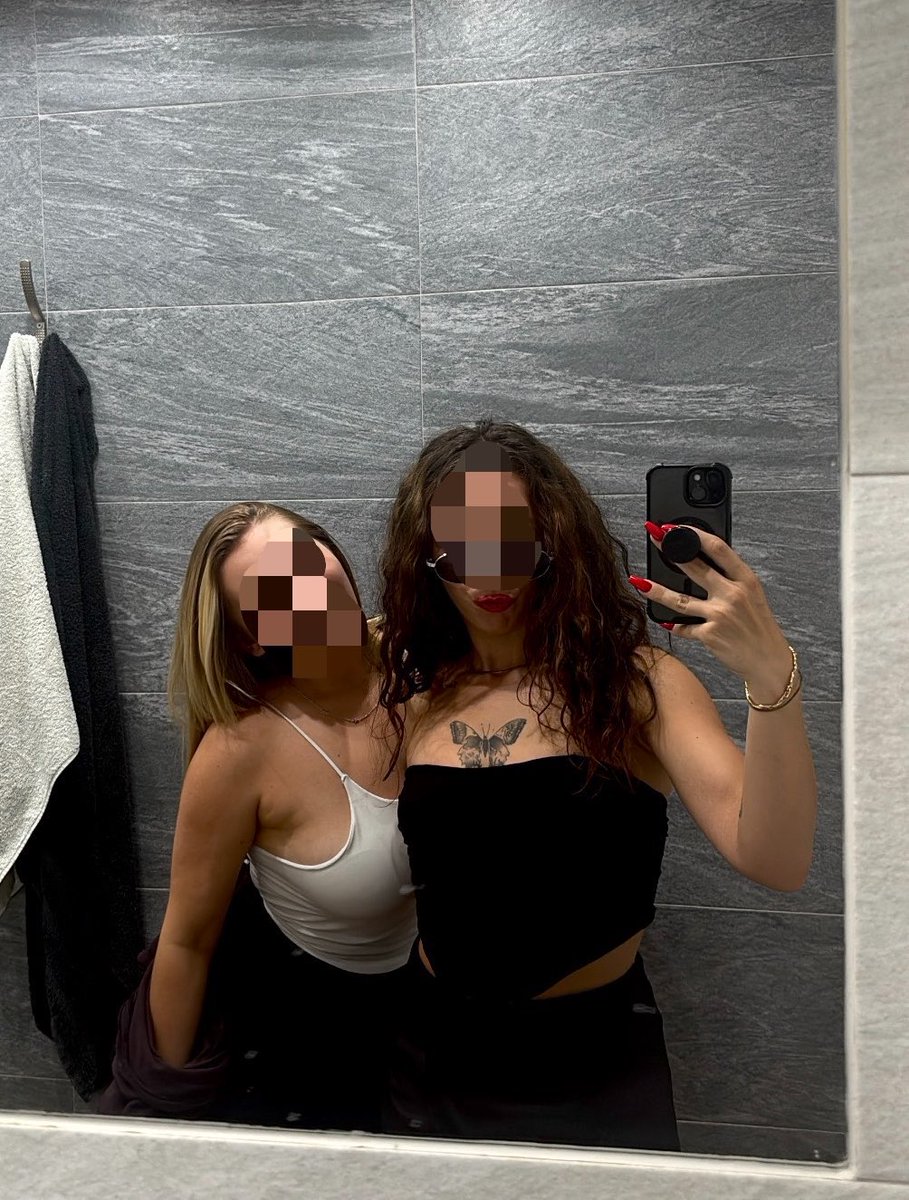 PaniMarbella's tweet photo. Dzisiaj przyjmujemy podwójne drinki od frajerow 👅😈 chcemy się zabawić więc umil nam wieczór. 

TELEGRAM DEMURIEXV https://t.co/0IuSZWAluS