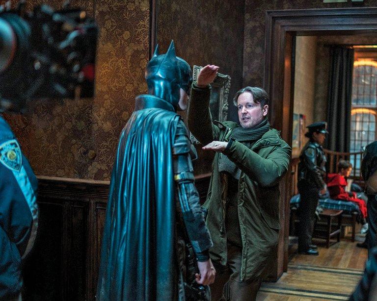 BalaquiWal's tweet photo. 🚨NEWS : Le tournage de « THE BATMAN : PART 2 » a été suspendu.

Matt Reeves a dû s’éloigner temporairement du film pour des raisons personnelles.

#thebatman https://t.co/UuihdKu1tj