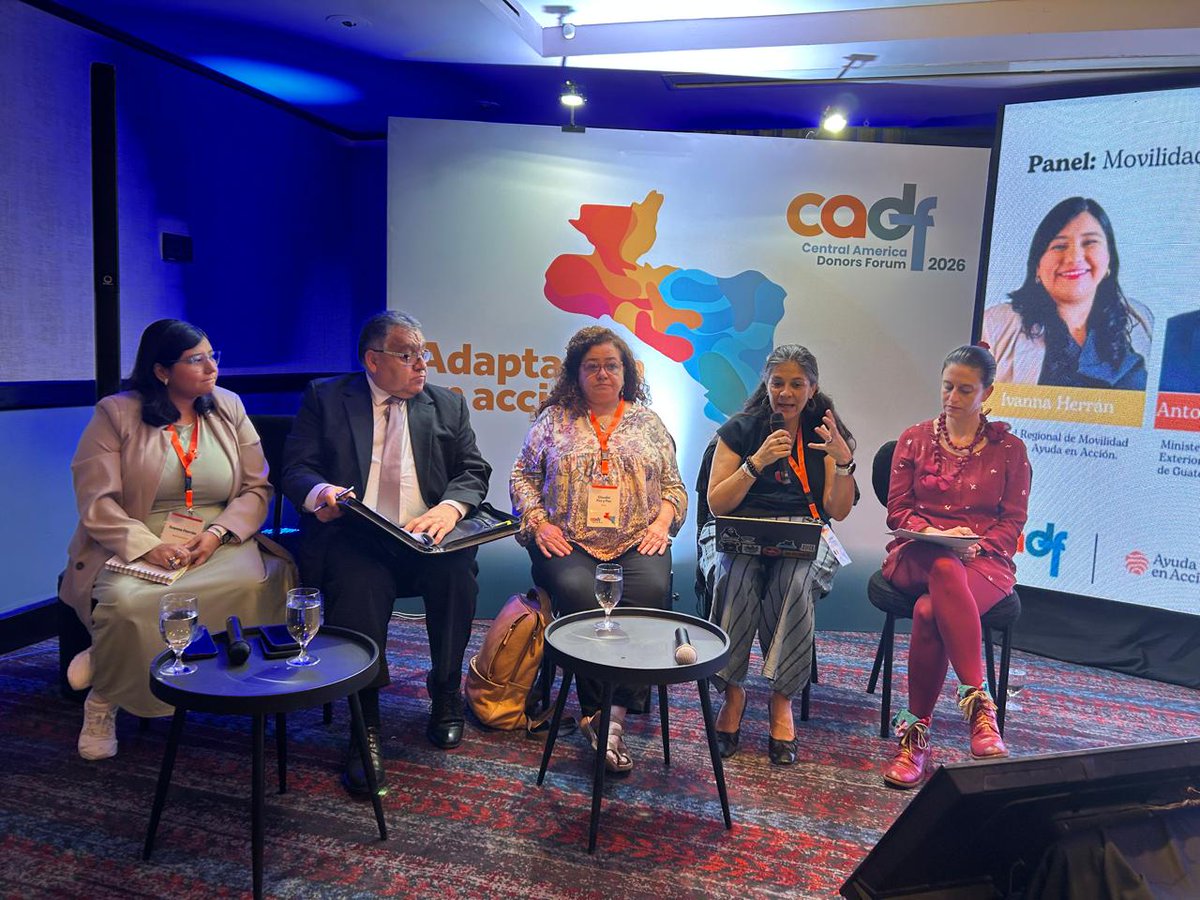 ayudaenaccion's tweet photo. La movilidad climática empieza antes de cruzar una frontera: cuando el territorio cambia, los medios de vida se debilitan y quedarse deja de ser una decisión libre.
En #CADF2026 abordamos cómo convertir compromisos en acción territorial. https://t.co/DCWVsXmMvV