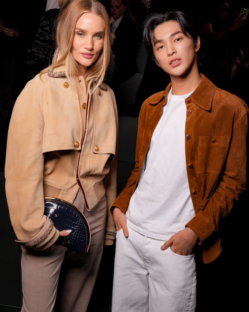 zhaoyufancokr's tweet photo. #KEONHO at the Chanel Womenʼs Spring/Summer 2027 show! https://t.co/bYX0t1g9dm