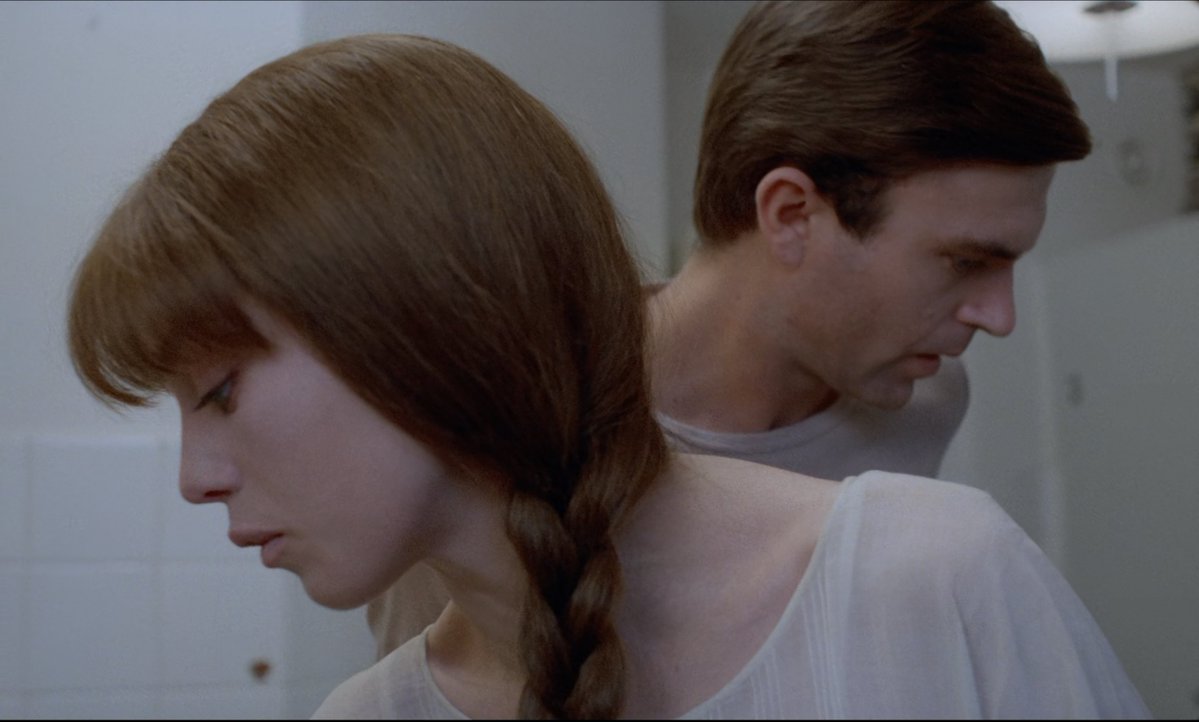cinembience's tweet photo. Possession (1981) by Andrzej Żuławski https://t.co/TsXxmX6wuv