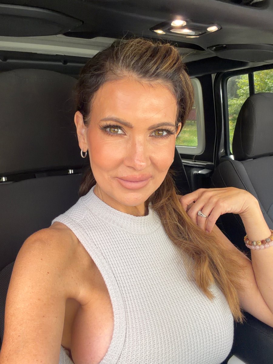 Gigiasseenontv's tweet photo. On my way to make more content for you! https://t.co/exgjAI6d2P