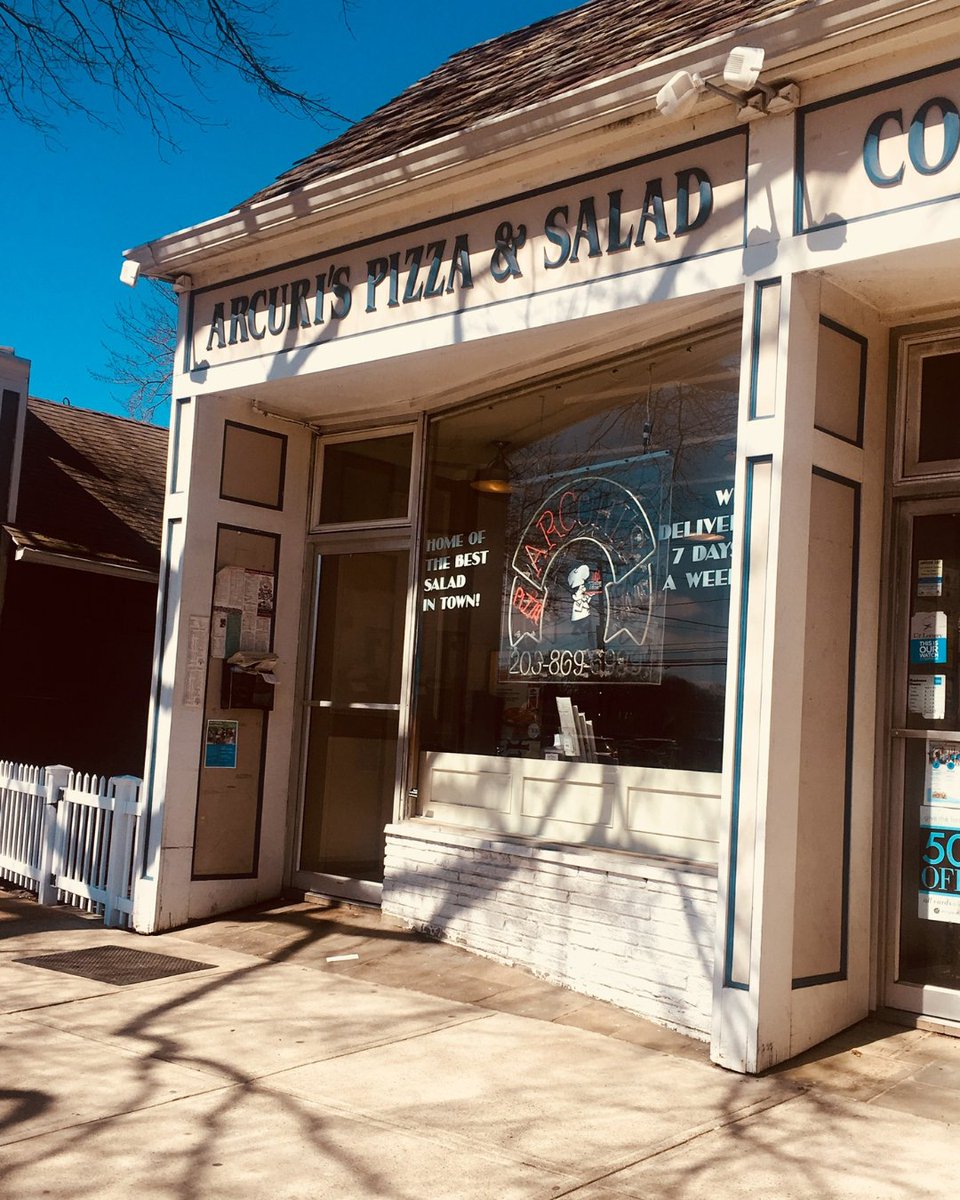 arcuripizzact's tweet photo. Your next pizza stop is right here in Cos Cob! 

Come visit us at:
📍 226 E Putnam Ave, Cos Cob, CT 06807

Order online at https://t.co/81pK7UWD0a or call 203-869-6999. https://t.co/hsfopiSDLy