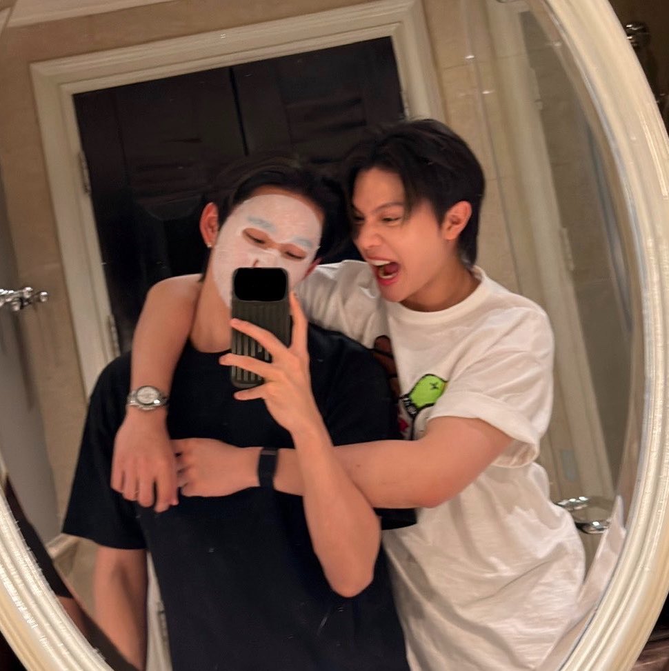 tanya_believe's tweet photo. boyfriends 😋 https://t.co/05ku0WEY6J