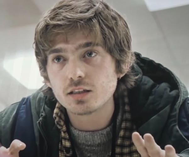 S0ULMATES_95's tweet photo. zach’s reaction is so understandable coz you could tell me that they are two completely different people and i would totally believe you https://t.co/REy01irdeL