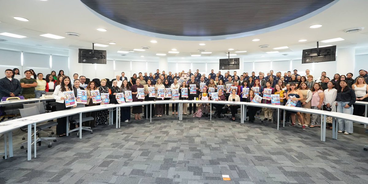 pepechedrauimx's tweet photo. Con la campaña “Mujeres Imparables: Libres y Seguras contra la Trata” acercamos información a las juventudes para que puedan identificar riesgos. 👩🏻👩🏻‍🦱

Conocer las herramientas de apoyo contribuye a construir espacios más seguros para todas. 🙌🏼 https://t.co/dDDqLakGdD