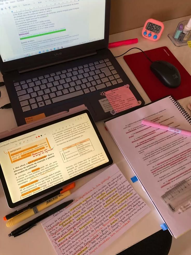 paolanottes's tweet photo. ⊹ vestibulanda de medicina 
⊹ foco: fuvest, unifesp e unicamp

perfil criado para expor meus choros (e felicidades as vezes)

• #study #studybr #studytwtbr https://t.co/hjWPzfdxPD