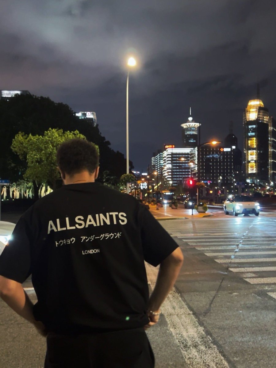 ZE1SHH's tweet photo. « Il ne faut point avoir de regrets pour le passé, ni de remords pour le présent, mais une confiance inébranlable pour l'avenir. »

— Jean Jaurès https://t.co/LX0IYHzjxa