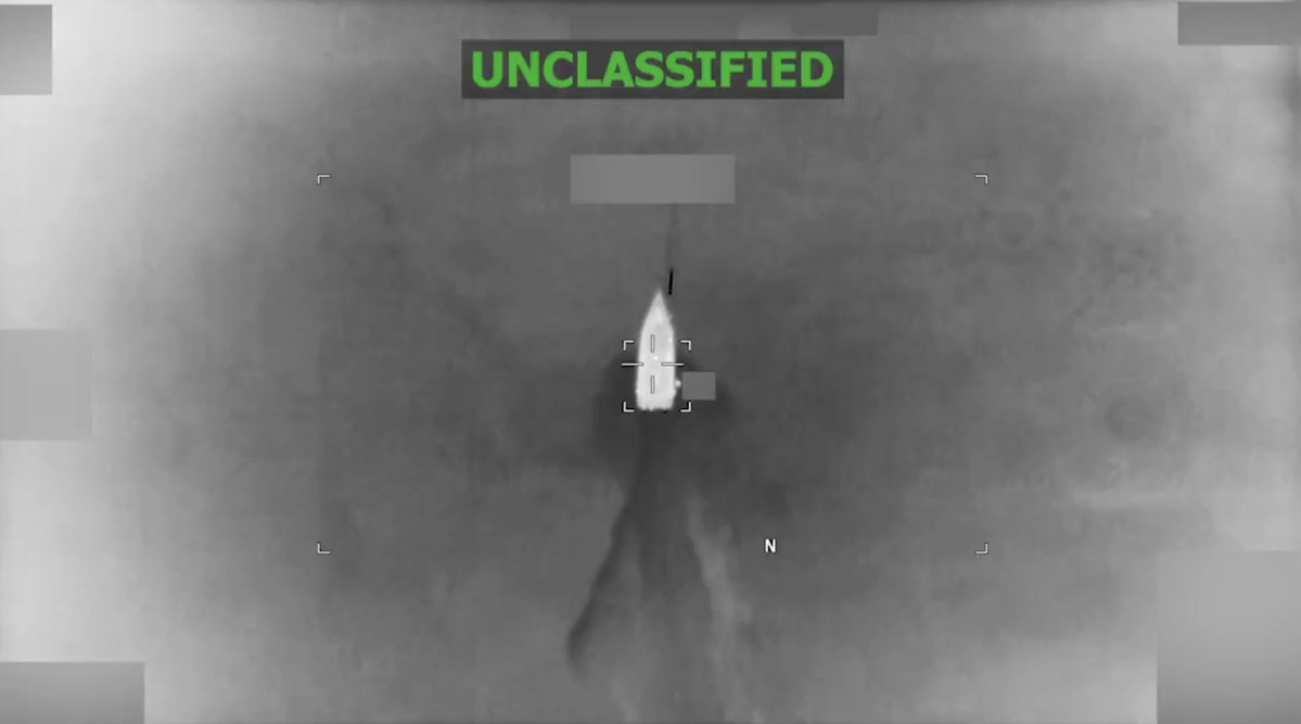 USNINews's tweet photo. 4 Killed in U.S. Strike on Alleged Drug Boat in Caribbean — USNI News
https://t.co/UdCJGVV0yr https://t.co/Crf1s8Tb0A