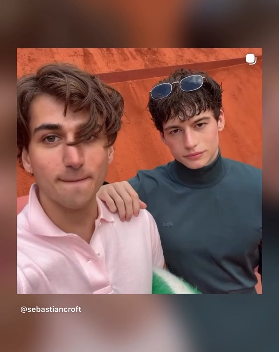 JamesArchieJO's tweet photo. Nothing blows my mind more than two of my parasocial crushes meeting. https://t.co/vpBJDZWNjL
