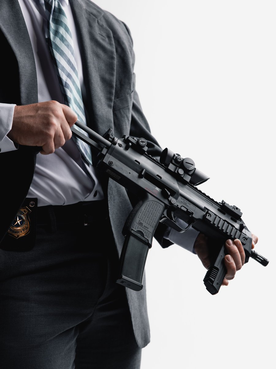 HecklerAndKoch's tweet photo. Dressed to impress. https://t.co/GgBxws8Dnd