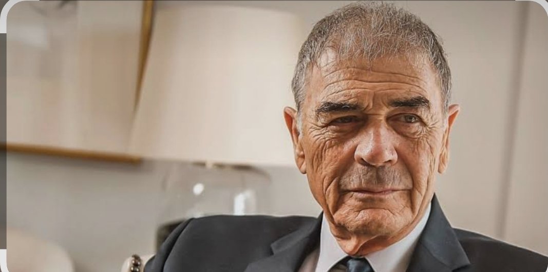 MaykelonTSI's tweet photo. Cómo me recuerda este hombre a Robert Forster https://t.co/Zb9K2RZj0J