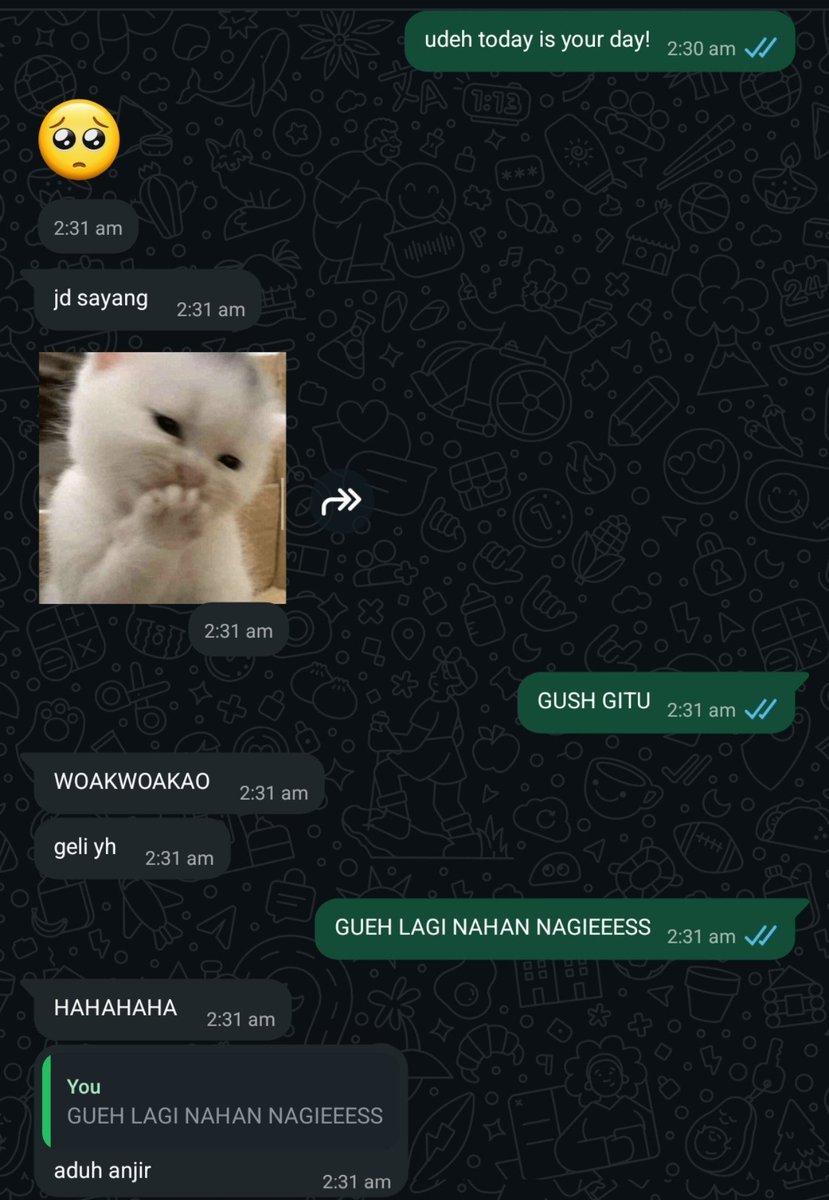 azelleazella's tweet photo. egk geli, NAHAN NAGIS biar nanti pagi ga bengkak ni mata 😔 https://t.co/ml2sjRGkmo