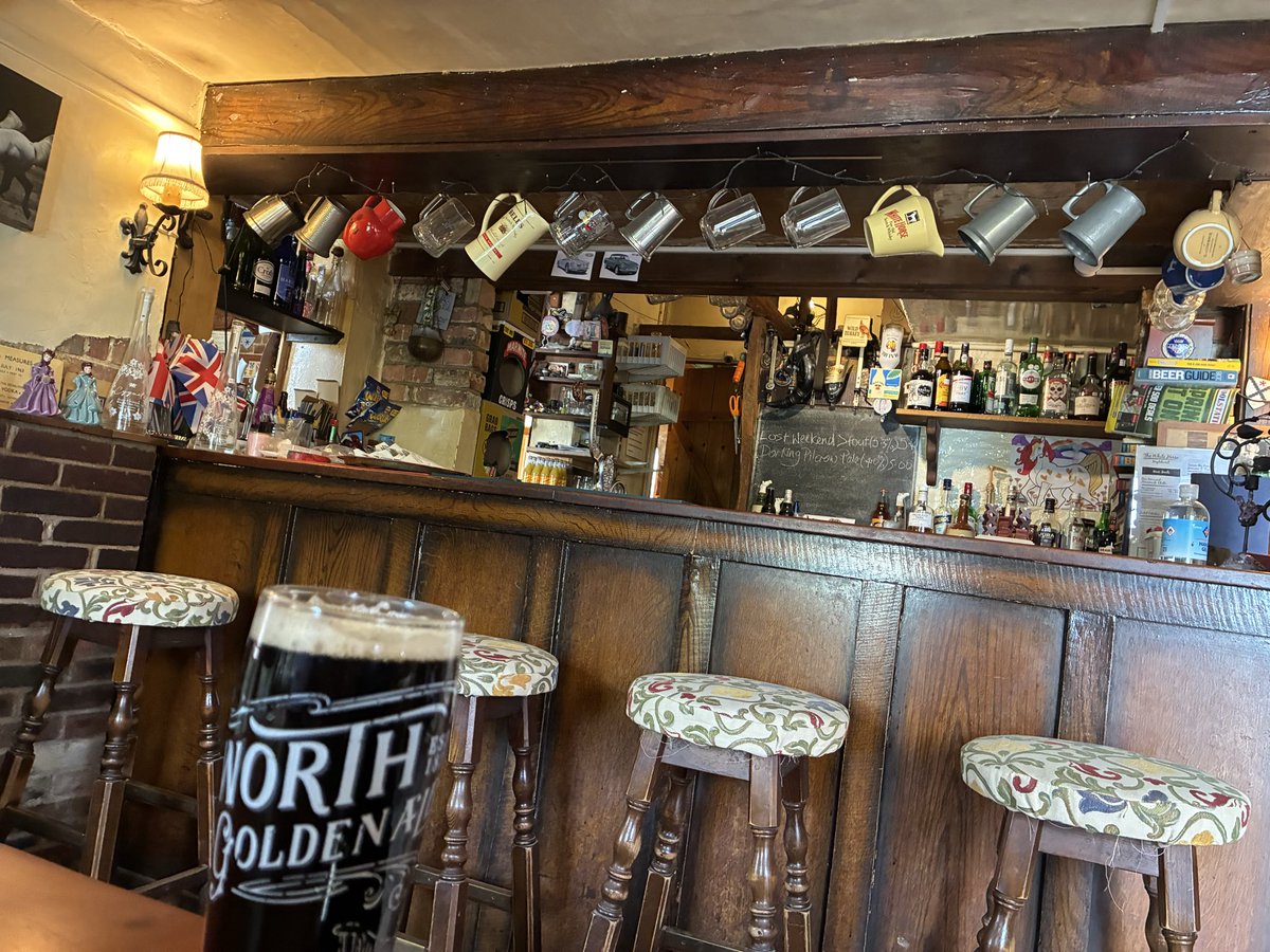 StymieSi's tweet photo. BRAPA in .... THE BEST LITTLE HORSHAM IN SUSSEX
https://t.co/LrverfC3Xv https://t.co/79prYwWJvB