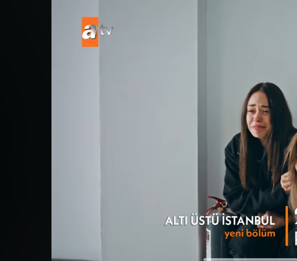 Rabiagsx's tweet photo. sena ve berk bizi ağlatmaya yemin etmişler  haftaya bizde ciğer dalak böbrek bırakmıycaklar iyi ki siz uzmelim yaa oyunculuk resitali geliyoo  

#uzmel #altıüstüistanbul https://t.co/KudRzRrJki