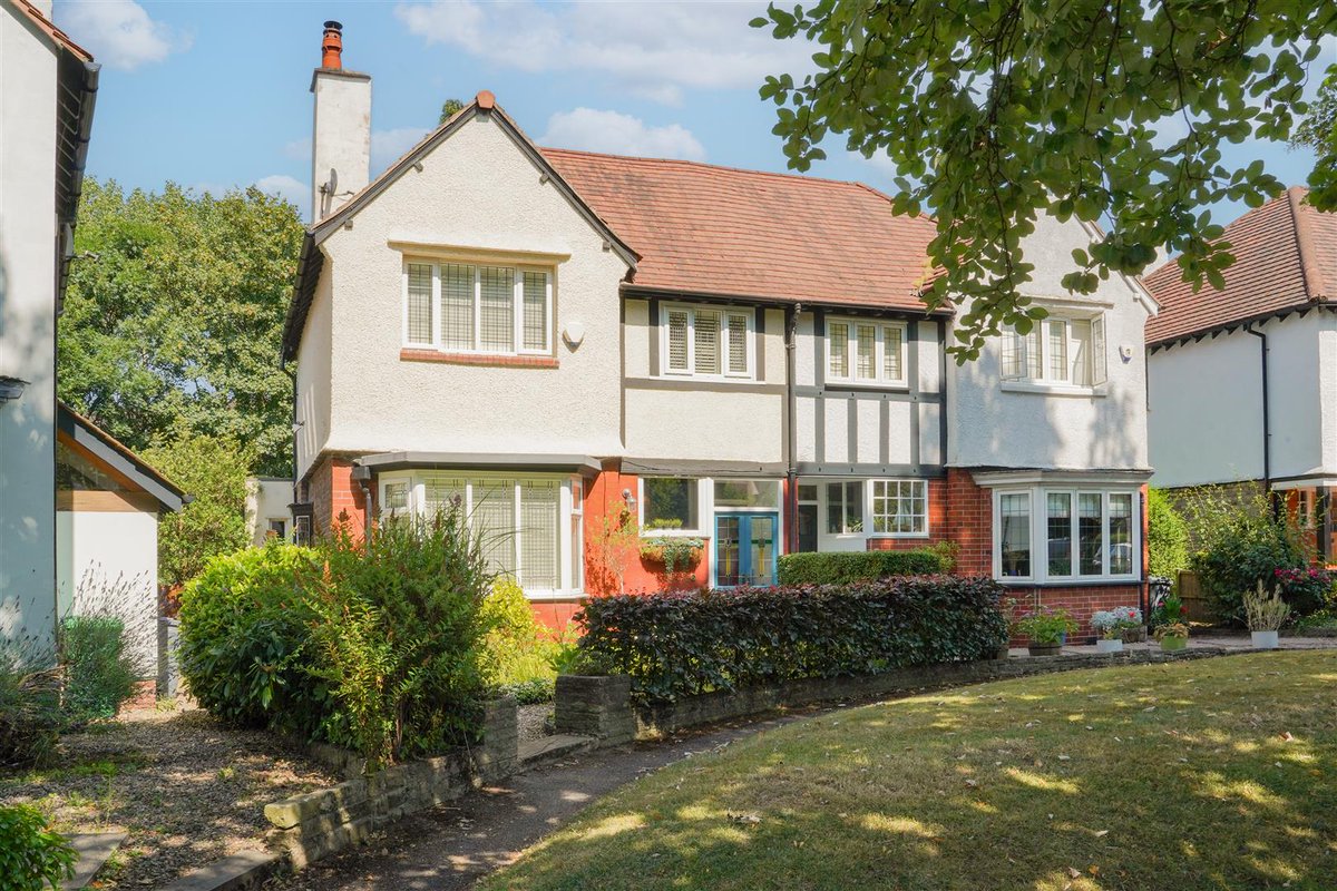 jpandbrimelow's tweet photo. We love completions here at JP & Brimelow Estate Agents! ๐ We've completed on #SouthDrive in #Chorltonville. MOVING in 2026? ๐ก Call our team on 0161 882 2233 from 9:45 AM to start your journey today.
๐ #Keys โ #Umbrella ๐ #Hamper ๐๏ธ #ShoppingBag
Find Your New Home https://t.co/XHMgugewZg