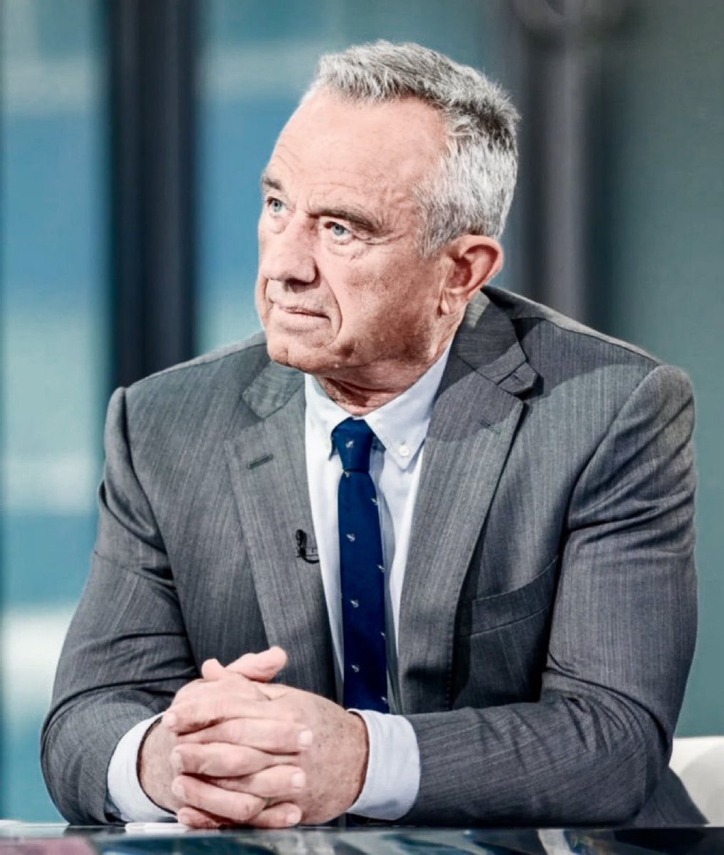 __ELONSMXUPDATE's tweet photo. Do you support RFK Jr.’s suggestion that companies such as Coca-Cola eliminate high-fructose corn syrup?  

A. Yes 

B. No https://t.co/KFJFc5XIbd