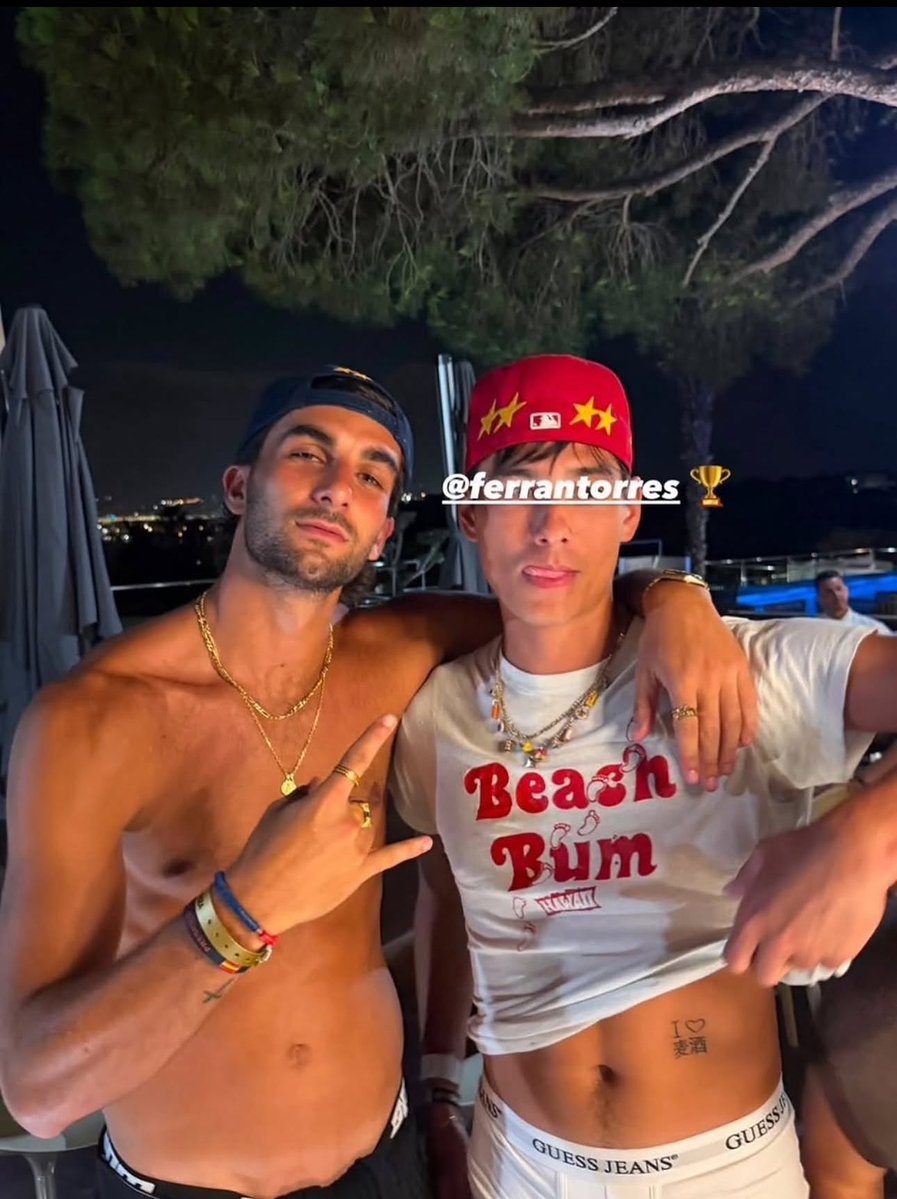 nickipaage6's tweet photo. post wc ferran was almost in alcohol induced coma https://t.co/suUECKAryI
