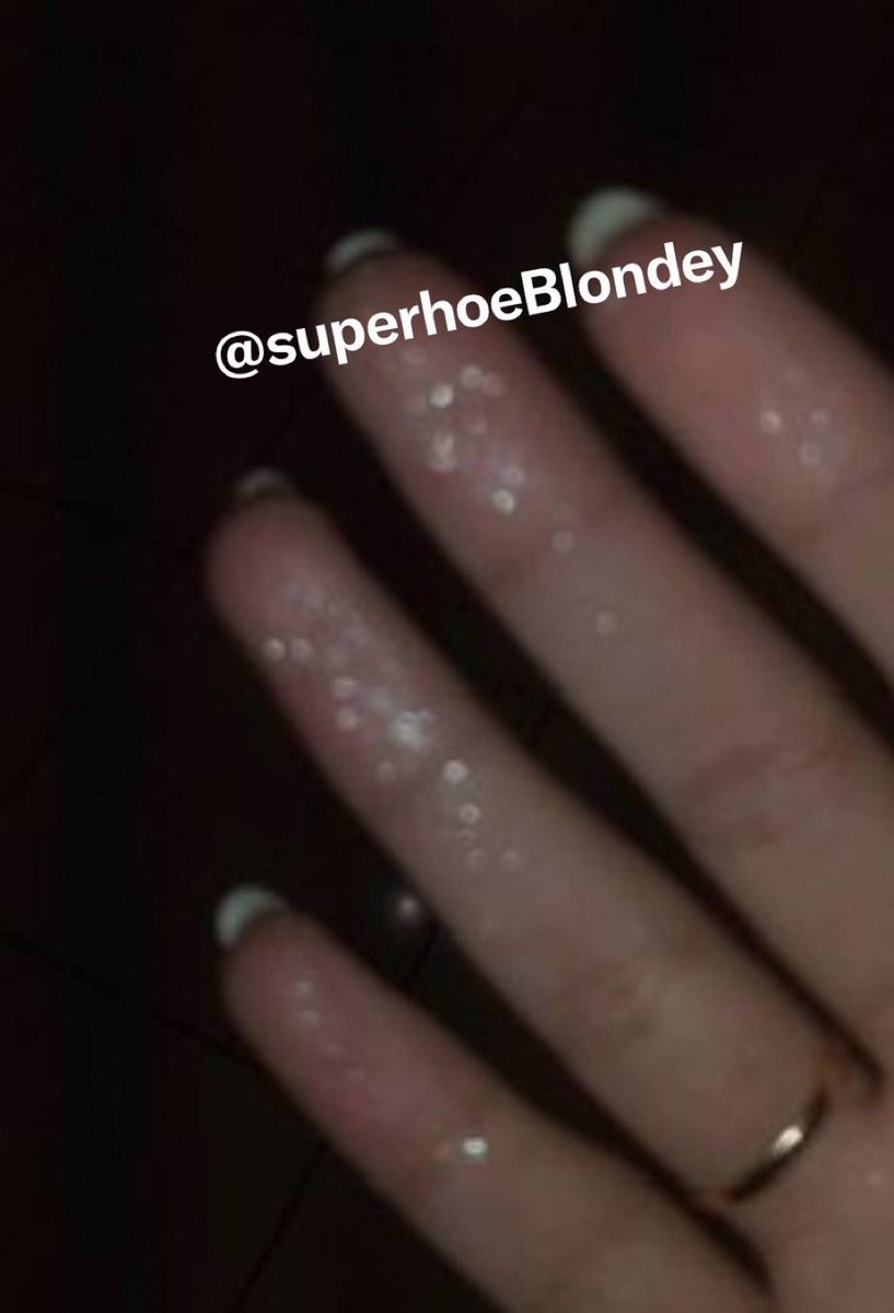 superhoeblondey's tweet photo. 🙂 https://t.co/NOtw11SM3W