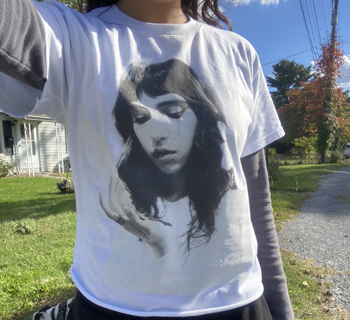 crierheart's tweet photo. clairo shirt ! https://t.co/yuiqVSavTB