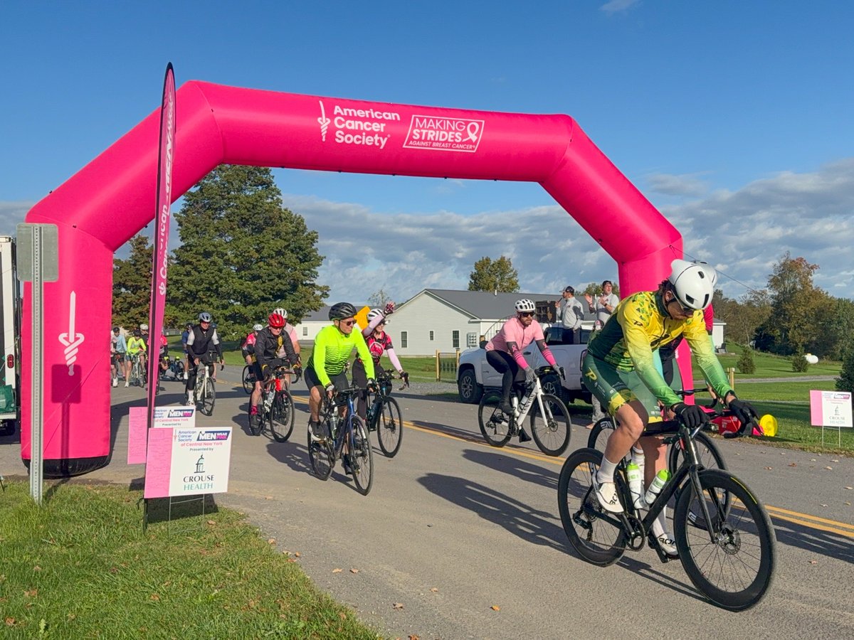 GoCentroBus's tweet photo. Pink was on the move again! 🚍 Centro was proud to be part of the Riders Wear Pink fundraiser event for another year, supporting @AmericanCancer and helping raise awareness in the fight against breast cancer. 🎀

Thank you to everyone who participated, showed support, and donated to this important cause! 💗

#PinkIsOnTheMove #BCAM #BreastCancerAwareness #GoCentroBus #RidersWearPink #RideForTheCure