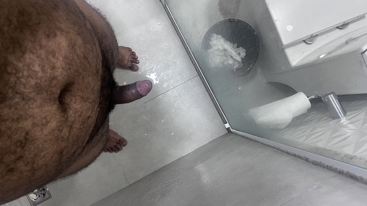cabofrioBEAR's tweet photo. Quem vem pro banho!? https://t.co/jYz3DwEXKF