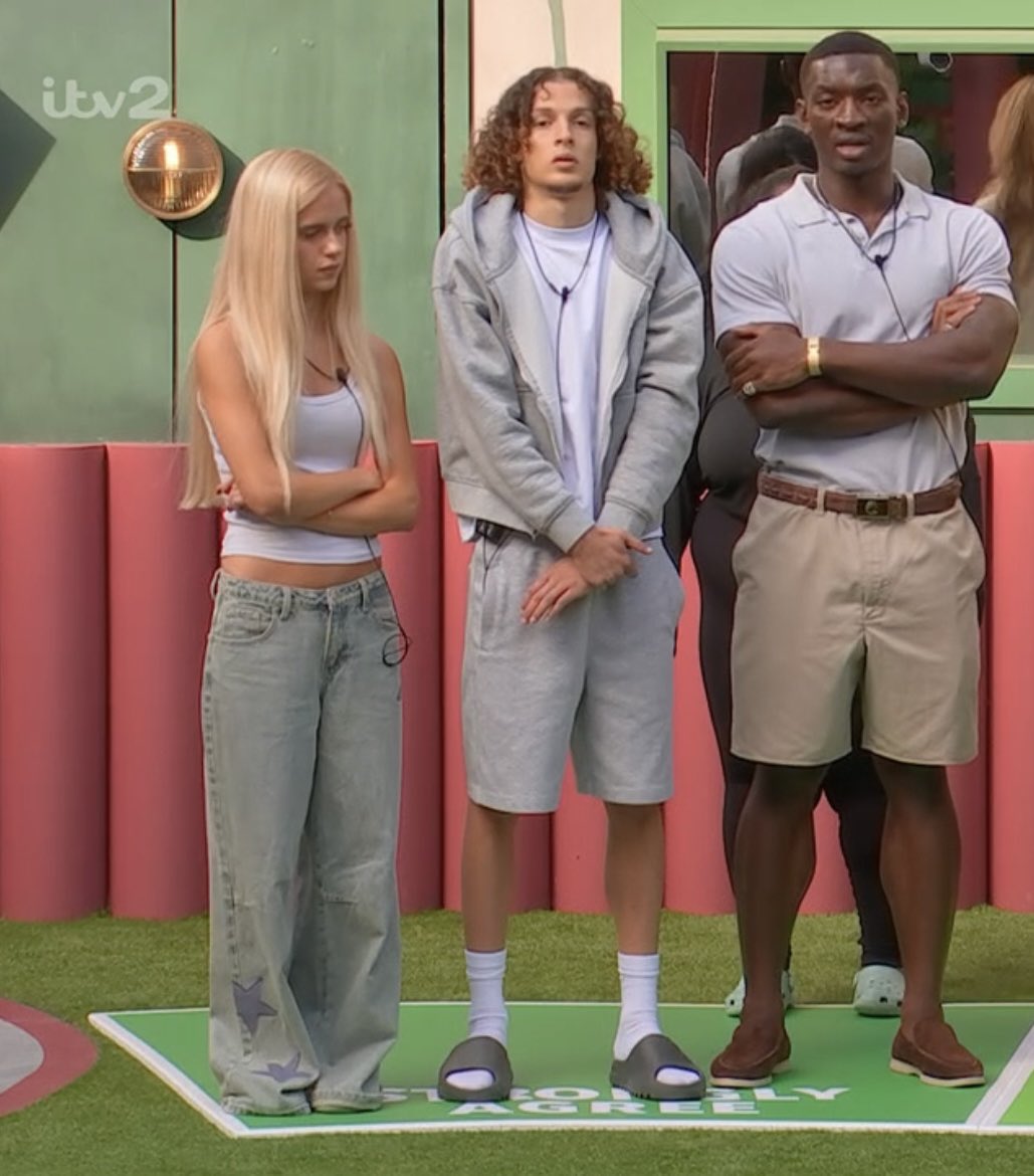 womenstitless's tweet photo. the state of them #bbuk https://t.co/bmlg8FFsEy