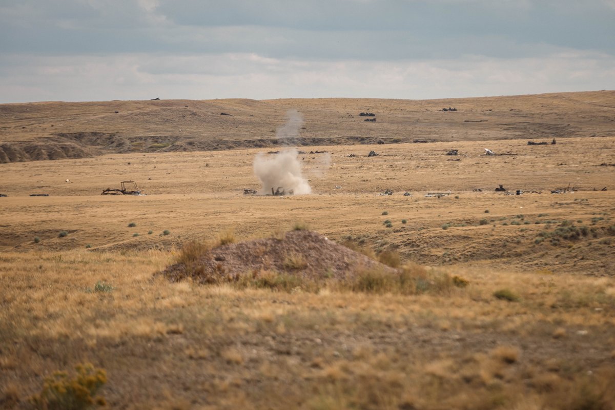 4thInfDiv's tweet photo. Soldiers from 1st Stryker Brigade, 4th ID, conducted sUAS gunnery training at Fort Carson. This training sharpens pre-flight and live-fire skills, boosting brigade lethality and readiness. #4thID #USArmy #FortCarson #sUAS #Readiness @USARPAC @I_Corps https://t.co/Ag8DS3IZzE