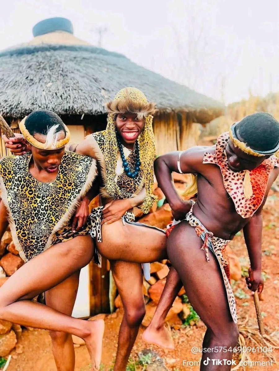 larpzeev23's tweet photo. @komanie5 Typical South african men in 2026 https://t.co/wnAB088gEa