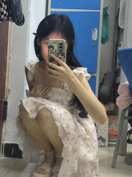 Hari44458080's tweet photo. 现在能不能来个男生加QQ互看？我现在太压抑了...🥺我真的不要📷啊 https://t.co/5ooEKtGP26