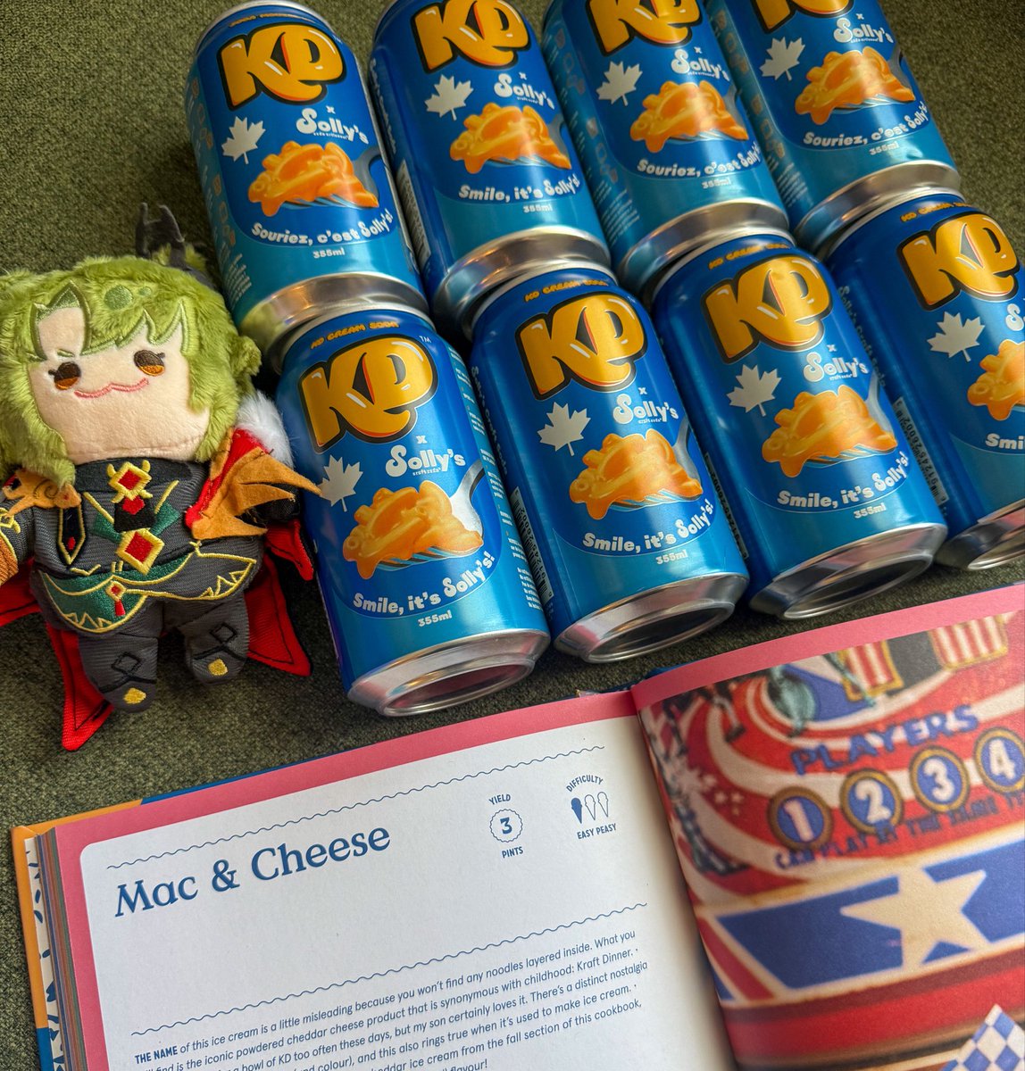 Girl_Dm_'s tweet photo. Bad news everyone, the Kraft Dinner Cream Soda arrived

On Friday evening I will make you regret this.

The menu:
Kraft Dinner
Kraft Dinner Cream Soda
Kraft Dinner Soda Cake
Mac and Cheese ice cream float 

See you on stream. https://t.co/OgyBb7HK3P