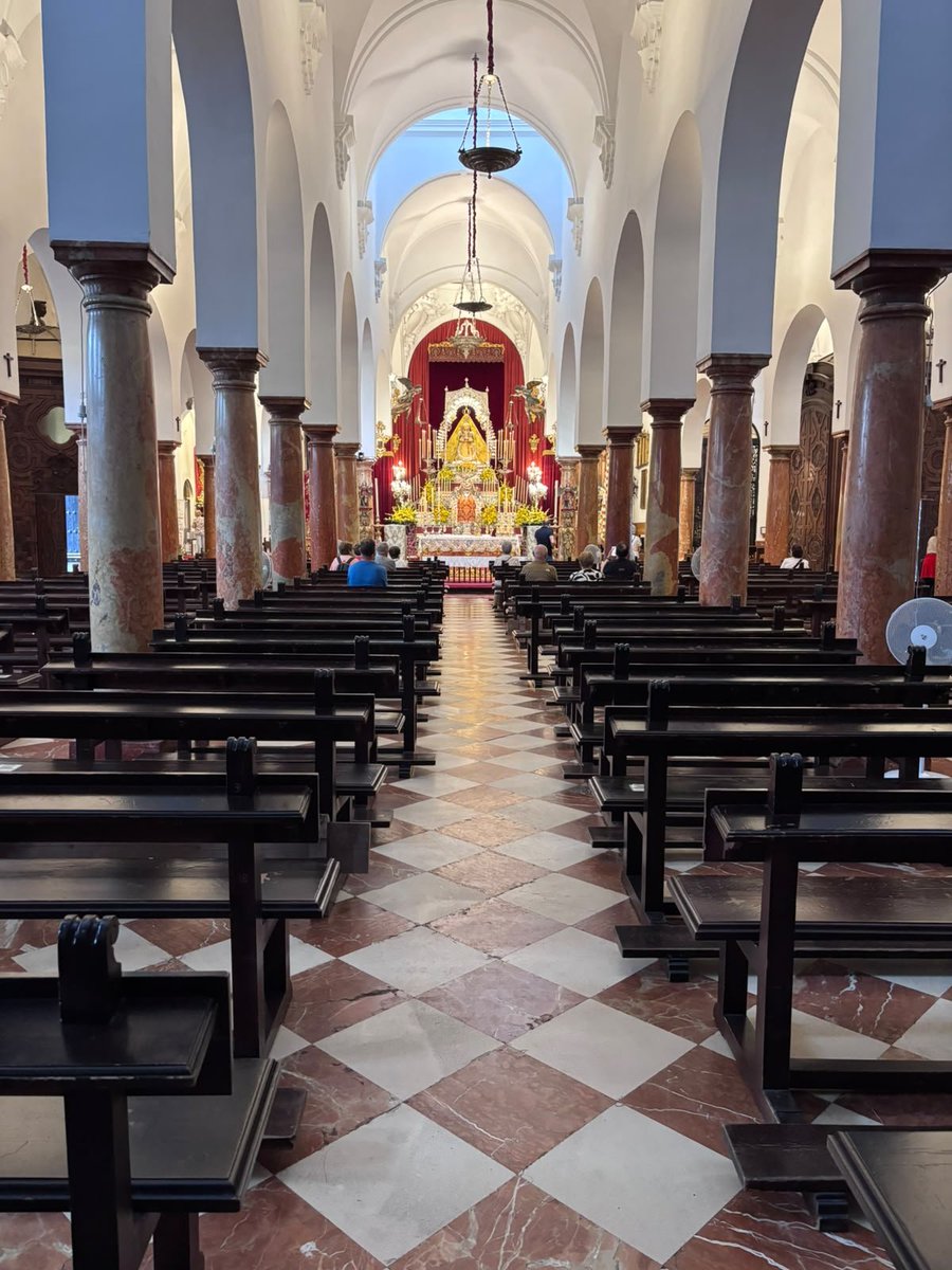 EMVE2012's tweet photo. Reunión en la Parroquia de Nuestra Señora de la Asunción y Ángeles, de Cabra (Córdoba) para hablar de la #MisiónParroquial https://t.co/9AjVVbNoL7