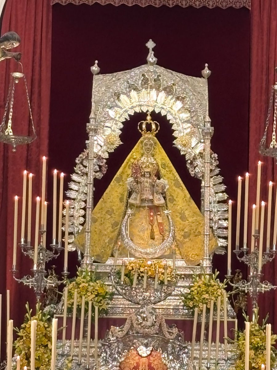 EMVE2012's tweet photo. Reunión en la Parroquia de Nuestra Señora de la Asunción y Ángeles, de Cabra (Córdoba) para hablar de la #MisiónParroquial https://t.co/9AjVVbNoL7