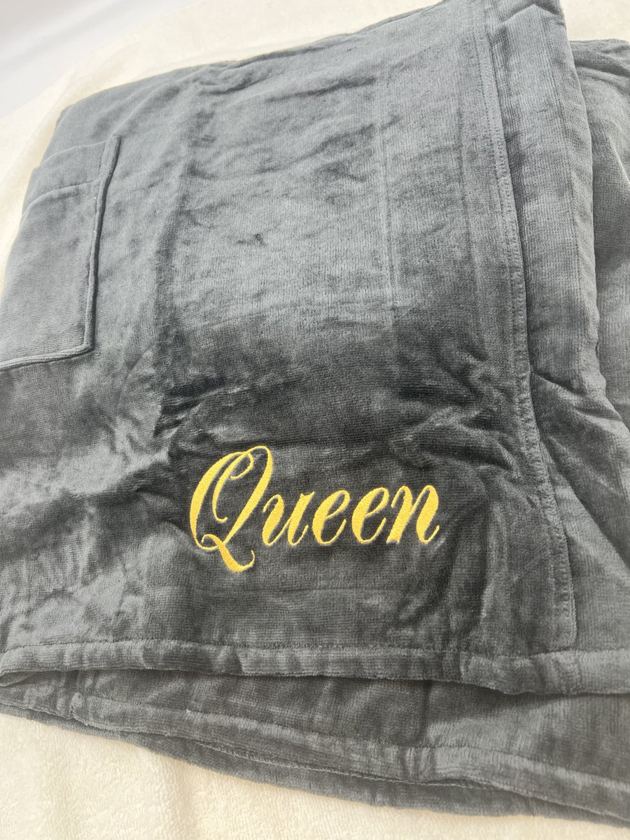 luxurytowel's tweet photo. Relax in style with a personalized spa wrap ✨
Perfect for spa days, bridal parties, birthdays, gifts & self-care.
✨ 40% OFF
✨ FREE Shipping
✨ Personalized with names or initials
https://t.co/lCctTYNbD1
#SpaWrap #PersonalizedGift #SpaGift #BridalGift https://t.co/vaiAMhZnvH