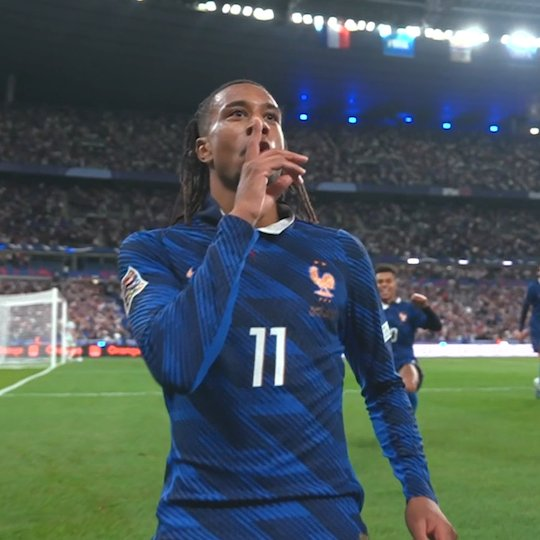 CentralDoBrega's tweet photo. Cara, o Michael Olise é ASSUSTADOR.

Entrou aos 60 minutos, enquanto a França perdia por 1x0 para a Bélgica

em 30 minutos em campo, meteu 2 GOLS e deu 1 assistência. França 4 x 1 Bélgica.

CRAQUE GERACIONAL. 🇫🇷 https://t.co/HEbKJbOYON