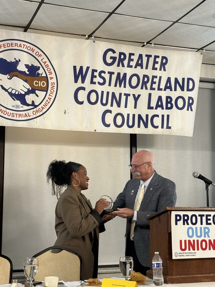 SummerForPA's tweet photo. Honored to be recognized as the Outstanding Government Honoree by the Greater Westmoreland County Labor Council.

No better way to talk about the future of organizing than to recognize our labor movement here in Western PA—like the 12K organized at Pitt with USW.

Proud to stand with you all.