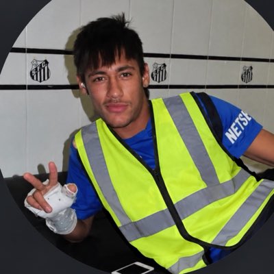 purunku_mlevi's tweet photo. #NouvellePhotoDeProfil https://t.co/nTNKSS8zQs