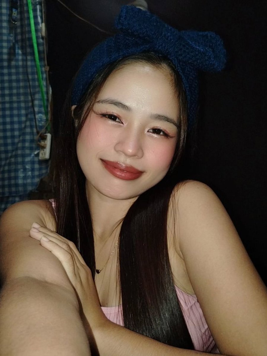 MissSweetest's tweet photo. 💜💜💋 https://t.co/u7Qsq4sifz