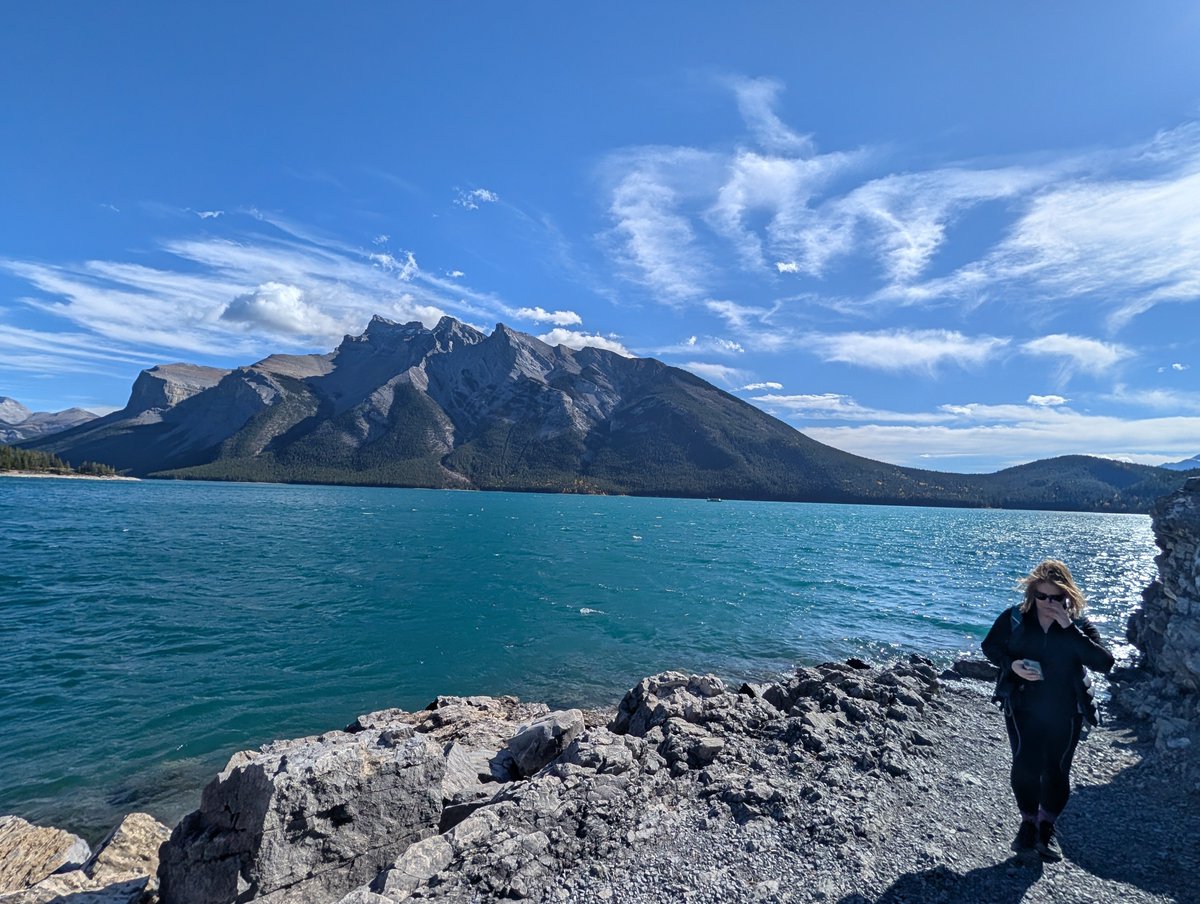 theVPNbloke's tweet photo. Lake Minnewanka.
Really lucky with the weather.
#CanadaBaby! https://t.co/zC2e4TS0m8