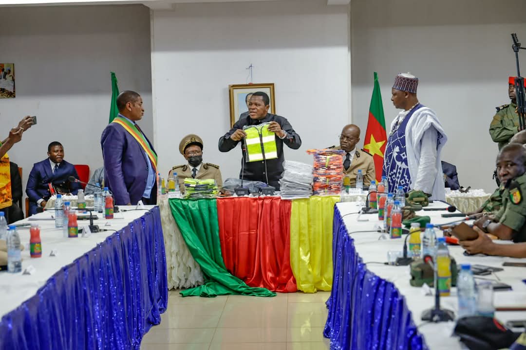 MinatDivcom's tweet photo. North-West: Atanga Nji Announces Zero Tolerance, Stronger Measures for Commercial Motorcycle Riders.The Minister of Territorial Administration, Atanga Nji Paul, has announced stronger measures to regulate commercial motorcycle transport in the North-West Region. https://t.co/vqQ5zeKET1