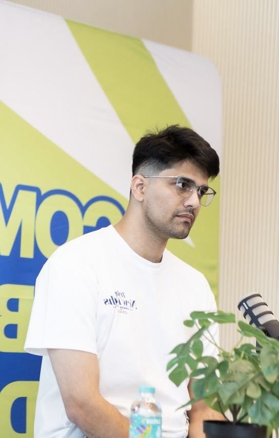archie86016's tweet photo. He sc@mmed his own community and investors @0xCapx founder @vb_tyagi

#SCAM

Remember his face 🥸 https://t.co/97GnsrS7Kk