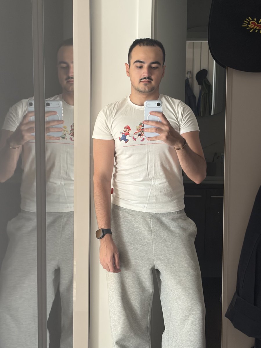 vanhealed's tweet photo. the vibes today https://t.co/9Y5JWXjX7d