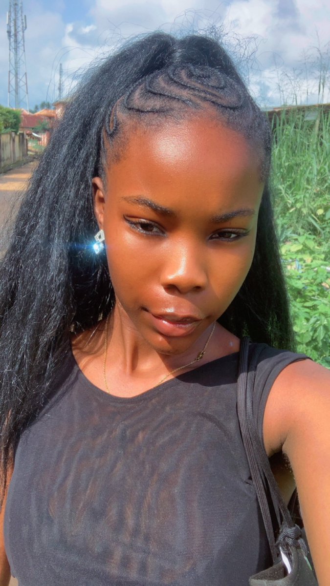chrystianah_'s tweet photo. The Lagos lifer.               Her mansion https://t.co/J78kcYGmmr