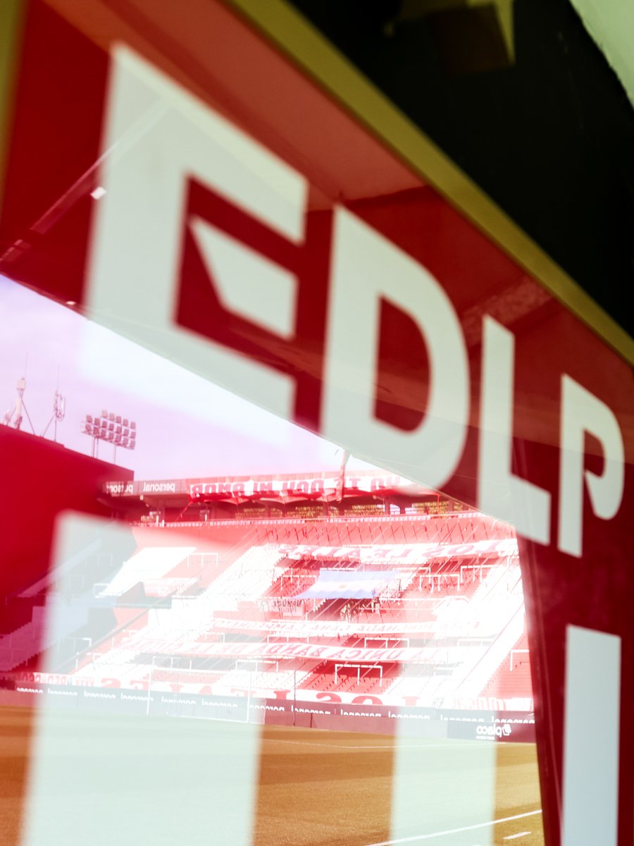 EdelpOficial's tweet photo. Nuestros colores en todos lados 🚩🏳️ https://t.co/KNLT6ASUfX