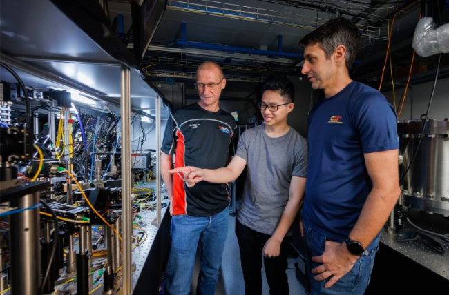 BetterNews24's tweet photo. Scientists have achieved record-breaking precision with two lutetium clocks. Their performance is sensitive enough to detect gravitational effects across height differences of just a few millimeters. This could help improve timekeeping.
Reference: DOI: 10.1038/s41586-026-11072-8 https://t.co/I1HbDJ2oD3