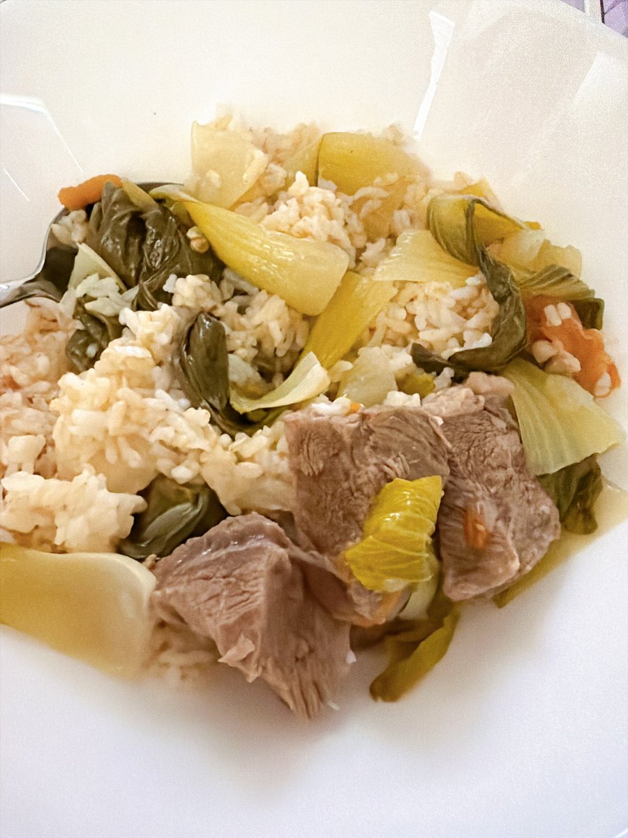 honeebell's tweet photo. I AM A SINIGANG SLUT FOREVER!!!!!! https://t.co/n4kC2H3Yaa