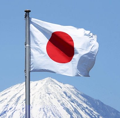 questiona_te's tweet photo. 🇯🇵 | Imigrantes brasileiras que foram denunciadas na Polônia por Dominik Tarczyński após apoiarem o comunismo estarão também a ser denunciadas no Japão.

Milhões de japoneses mobilizaram-se para as denunciar e as proibir de entrar no país. https://t.co/haEhIV3MAR