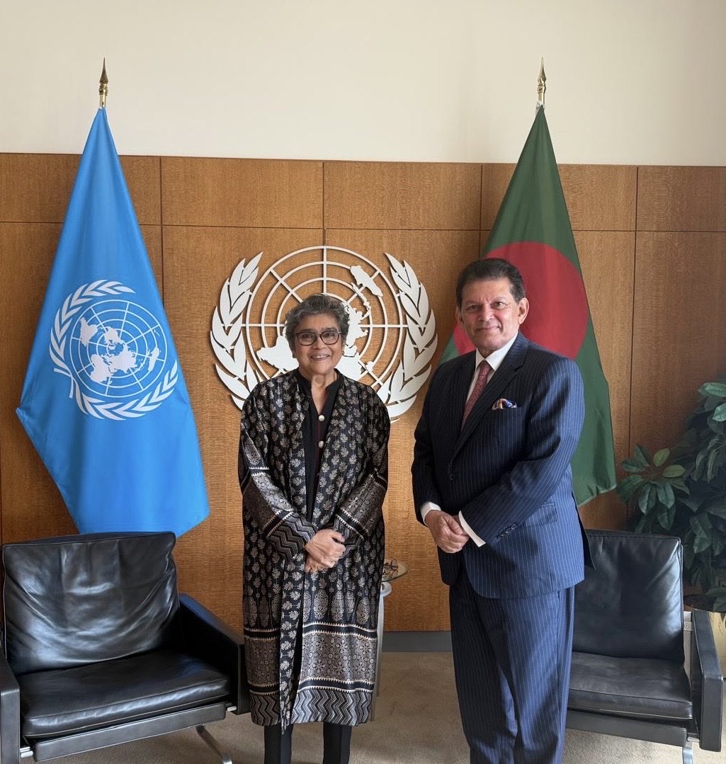 USG_OHRLLS's tweet photo. A pleasure to call on @UN_PGA Khalilur Rahman.I thanked him for his strong commitment to the priorities of the world's most vulnerable countries, &amp; for keeping LDCs,LLDCs &amp; SIDS at the forefront of #UNGA81. I count on his continued support, including in my new role at @UNAMAnews. https://t.co/YPhBpgmJDp