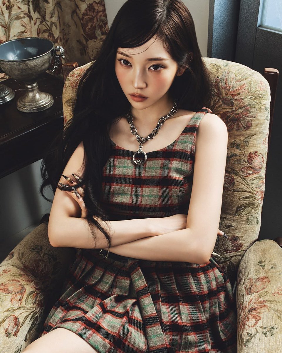 yougzero's tweet photo. 👑 #leeyoungseo https://t.co/rOnrR25TQq