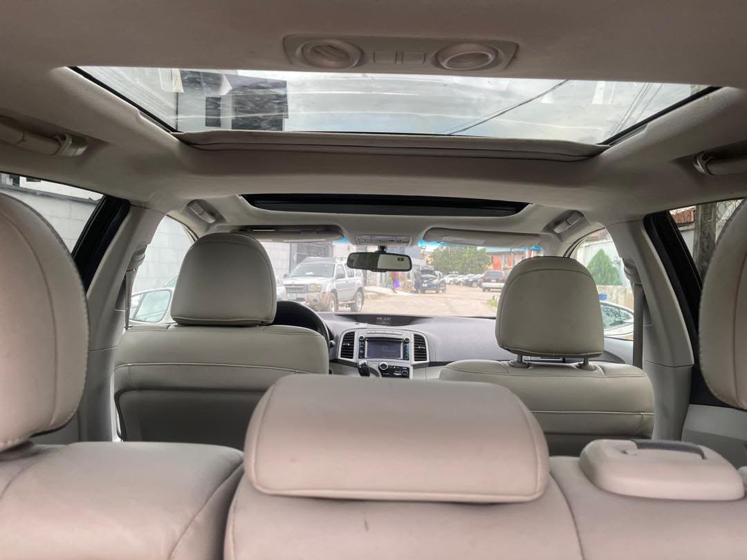 hillsdavid04's tweet photo. AAWOOOOF DEAL!!!!!!🤝

*SHARP 2015 TOYOTA VENZA XLE* 

FOREIGN USED(TOKUNBO) 🇺🇸

 *ACCIDENT FREE* 🆓 
DUTY FULLY PAID ✅ 
 *2026 JULY ENTRY*
PERFECT CONDITION
 *FULLEST OPTION* 
THUMBSTART ✅ 
POWERBOOT ✅ 
DOUBLE PANO ✅ 
2 REVERSE 📸 
CAR SENSOR ✅ 

*Prize: 15.5M Last Last* 
Settlement: *400k* 
Location: *OKOTA*

IMPORTER NEEDS MONEY NOW NOW